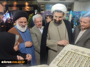 پنجمین روز از سی وسومین نمایشگاه بین المللی قرآن کریم باشعار ایران درپناه قرآن درغرفه دانشگاه ملی مهارت 4