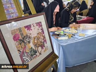 پنجمین روز از سی وسومین نمایشگاه بین المللی قرآن کریم باشعار ایران درپناه قرآن درغرفه دانشگاه ملی مهارت 9