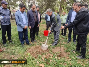 شرکت رئیس دانشگاه ملی مهارت در پویش "نهال امید" در دانشکده انقلاب اسلامی و کاشت سه اصله نهال مثمر 2