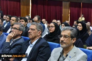 رئیس دانشگاه ملی مهارت در جشنواره سرآمدی آموزش استان تهران:

دانشگاه ملی مهارت می تواند معمار دانشگاه‌های مهارتی کشور باشد و اصولی مثل تعیین استاندارد، تربیت مربی و تضمین کیفیت را راهبری نماید/ استاد سرآمد کسی است که دانش را به مهارت تبدیل کند. 5