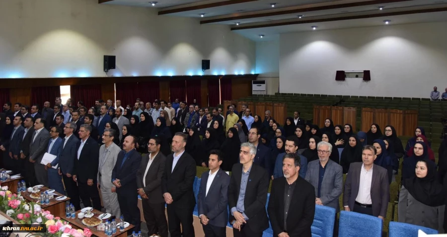 رئیس دانشگاه ملی مهارت در جشنواره سرآمدی آموزش استان تهران:

دانشگاه ملی مهارت می تواند معمار دانشگاه‌های مهارتی کشور باشد و اصولی مثل تعیین استاندارد، تربیت مربی و تضمین کیفیت را راهبری نماید/ استاد سرآمد کسی است که دانش را به مهارت تبدیل کند. 12