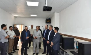 رئیس دانشگاه ملی مهارت در جشنواره سرآمدی آموزش استان تهران:

دانشگاه ملی مهارت می تواند معمار دانشگاه‌های مهارتی کشور باشد و اصولی مثل تعیین استاندارد، تربیت مربی و تضمین کیفیت را راهبری نماید/ استاد سرآمد کسی است که دانش را به مهارت تبدیل کند. 15