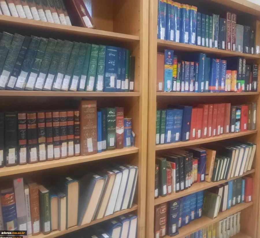در راستای تکمیل کتابخانه دانشکده؛ 

خرید کتاب از هفتمین نمایشگاه کتاب مجازی و اهدای کتاب از سوی معاونت پژوهش و فناوری دانشگاه ملی مهارت صورت پذیرفت 2