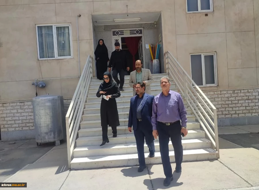 بازدید میدانی دکتر زمانی از روند آماده‌سازی مراکز جهت میزبانی از زائران مراسم وداع و تشییع رهبر شهید 8