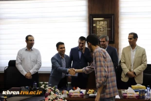 از عیب‌یابی هوشمند تا آسانسور پنوماتیک؛

 دفاع ۶ پروژه دانشجویی دانشکده فنی انقلاب اسلامی تهران در سندیکای آسانسور و پلکان برقی ایران 3